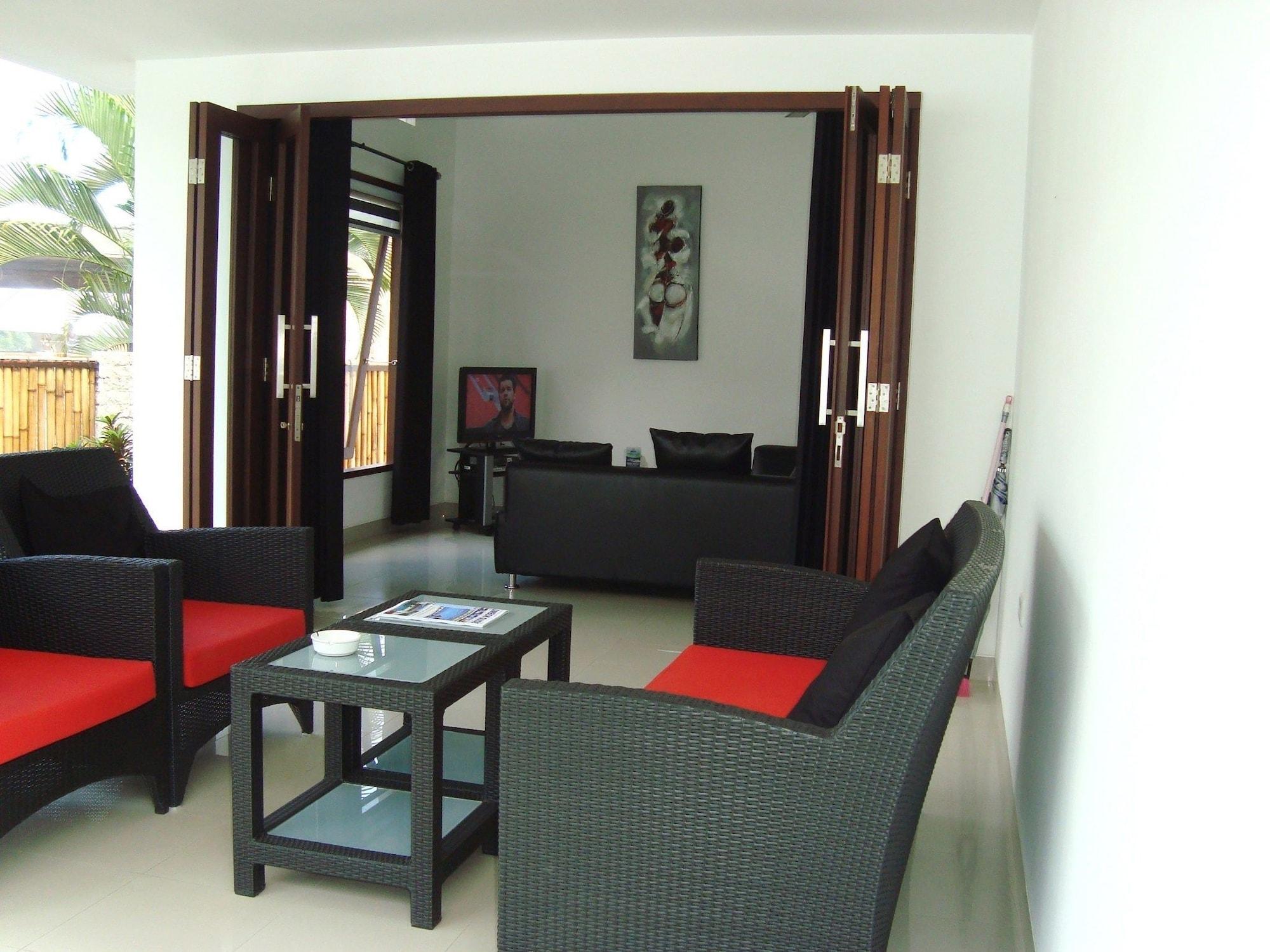 Dream Estate Resort Senggigi Buitenkant foto