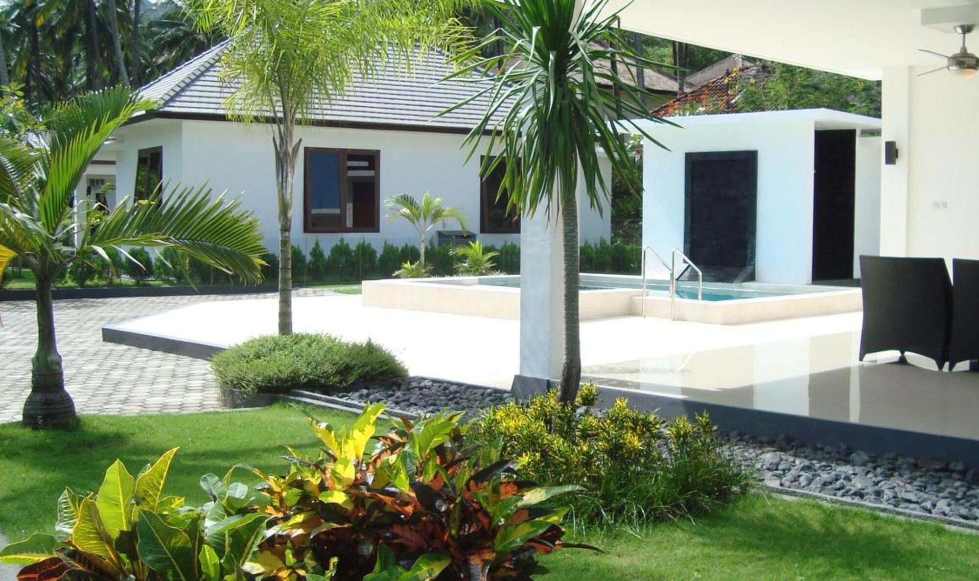 Dream Estate Resort Senggigi Buitenkant foto