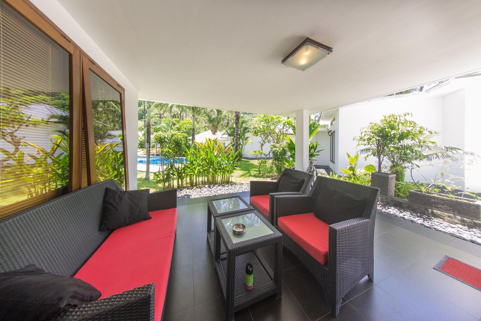 Dream Estate Resort Senggigi Buitenkant foto