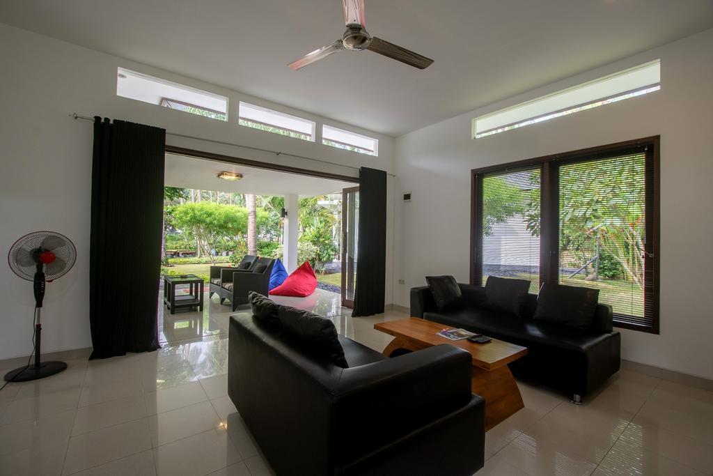 Dream Estate Resort Senggigi Buitenkant foto