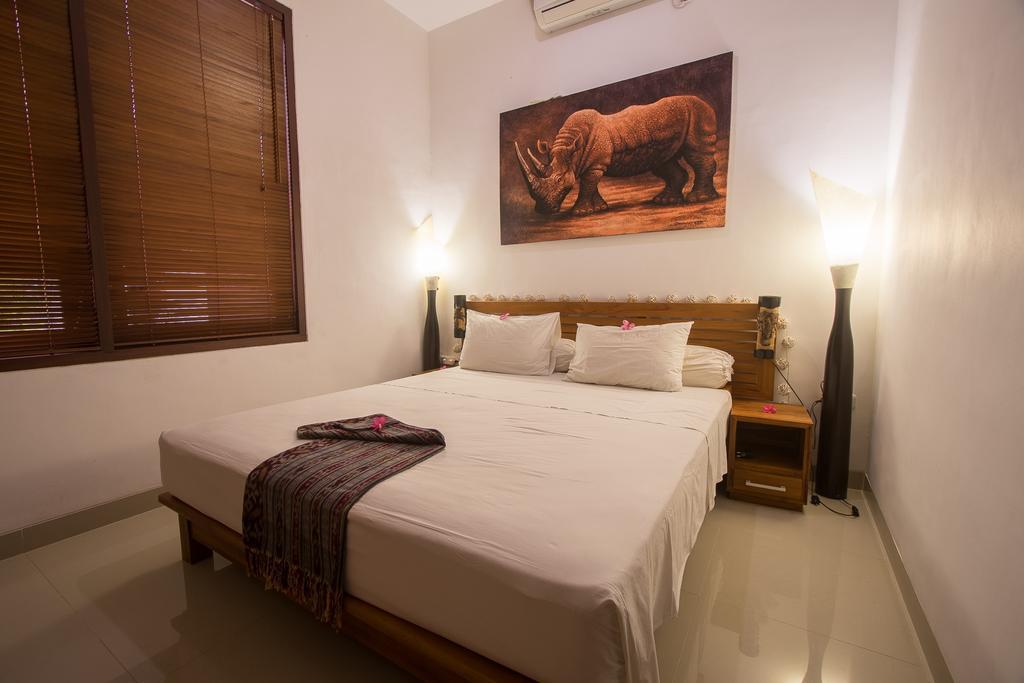 Dream Estate Resort Senggigi Buitenkant foto