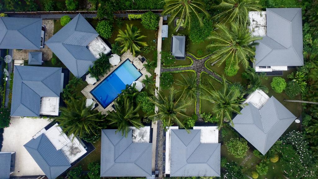 Dream Estate Resort Senggigi Buitenkant foto