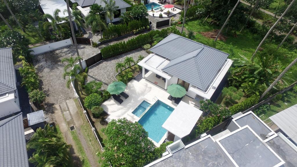 Dream Estate Resort Senggigi Buitenkant foto