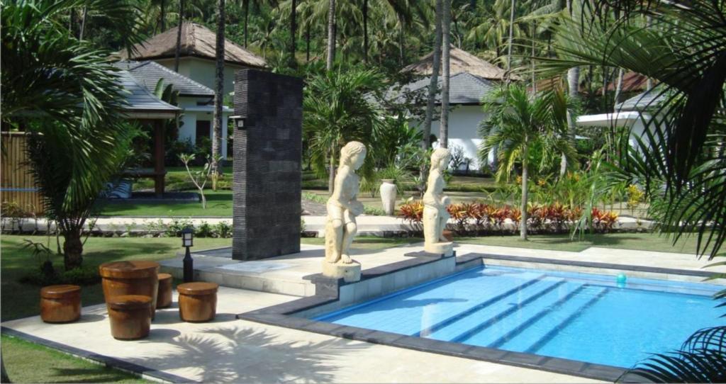 Dream Estate Resort Senggigi Buitenkant foto