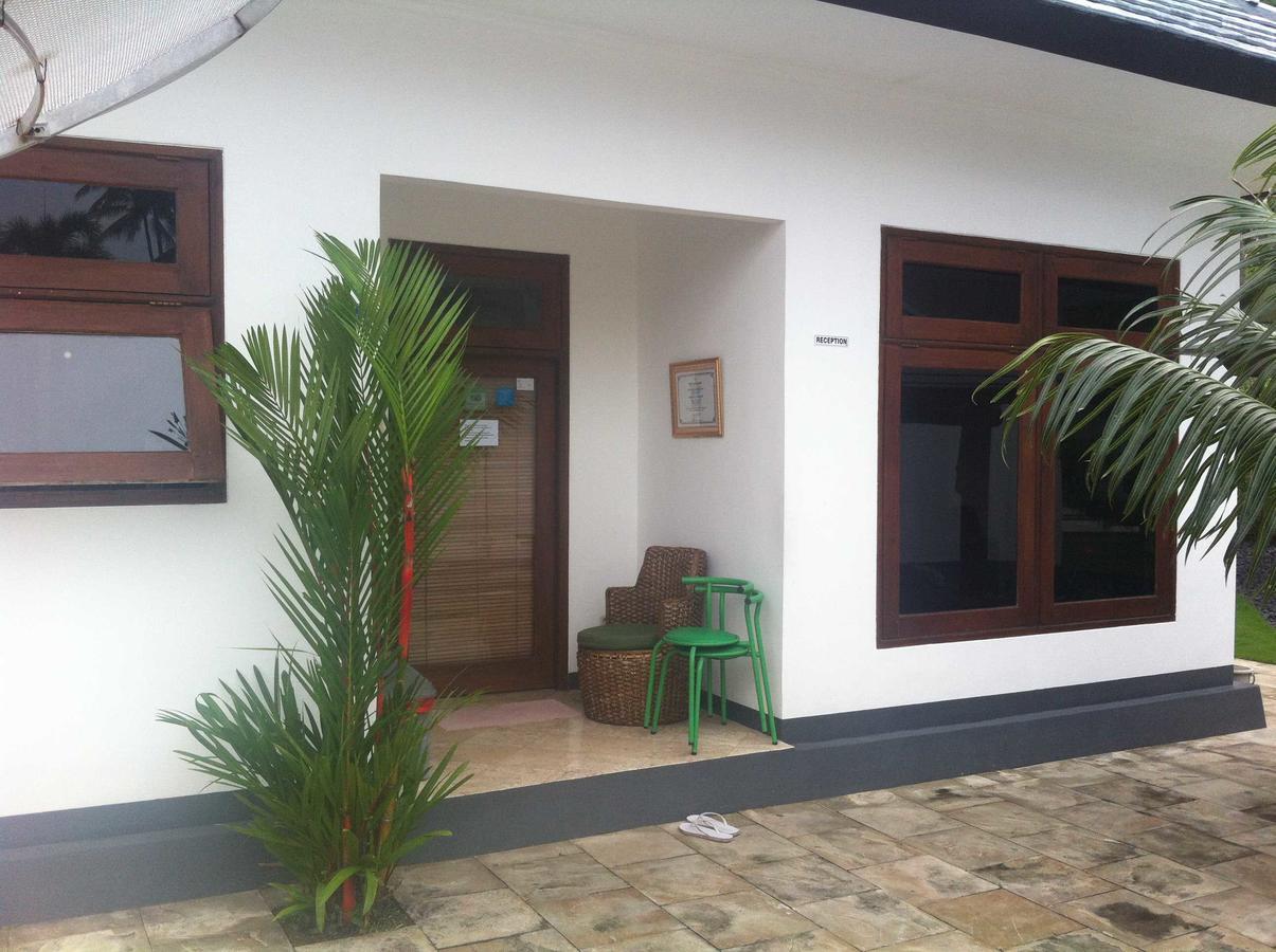 Dream Estate Resort Senggigi Buitenkant foto